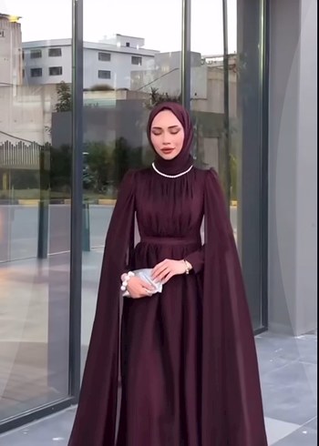 Bordo Uzun Kollu Yüksek Yakalı Abiye Elbise