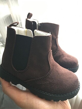 Zara Zara çocuk bot