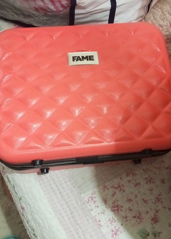 Beden pembe Renk Pembe Fermuarlı makyaj çantası