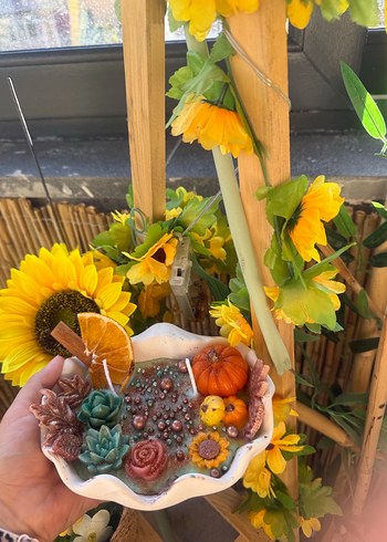 Turuncu ve Yeşil Süslemeli Dekoratif Mum - Görsel 2