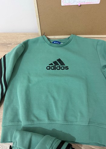 Adidas Erkek Çocuk Pastel Yeşil Eşofman Takımı - Görsel 2