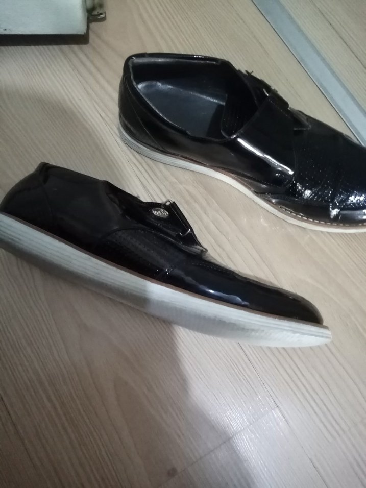 Parlak Siyah Yılan Desenli Tokalı Erkek Ayakkabı - Görsel 4