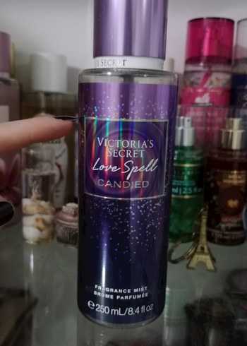 Victoria's Secret Love Spell Candied vücut spreyi - Görsel 4