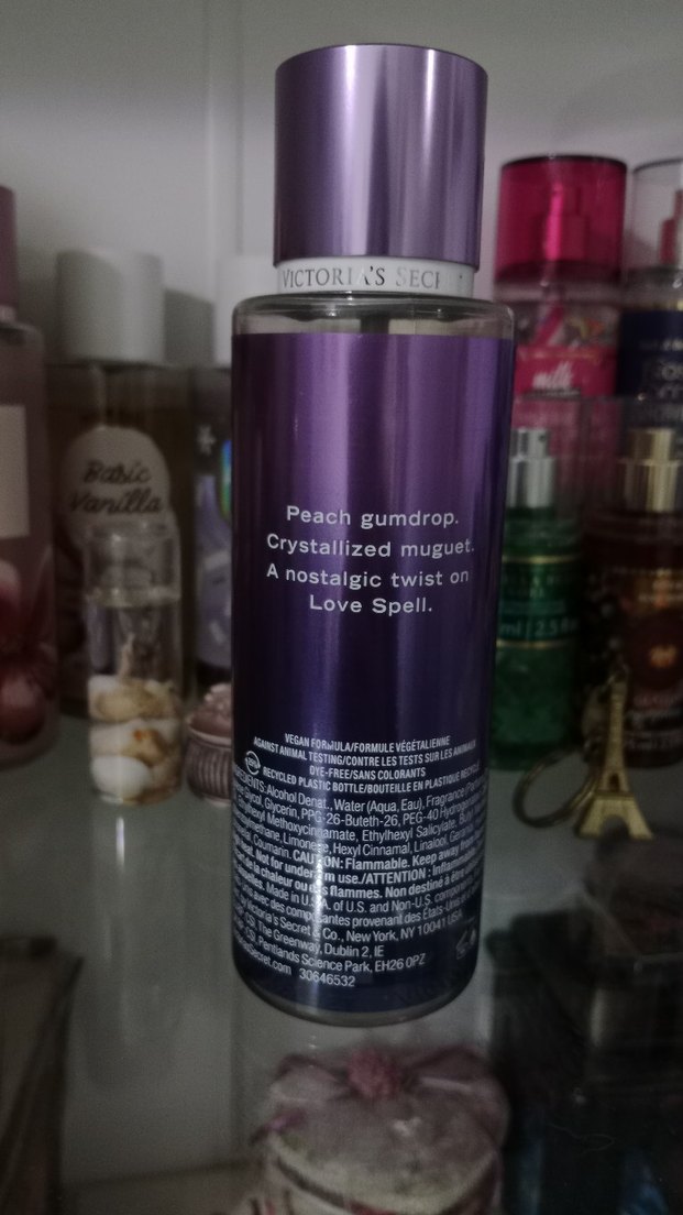 Victoria's Secret Love Spell Candied vücut spreyi - Görsel 2