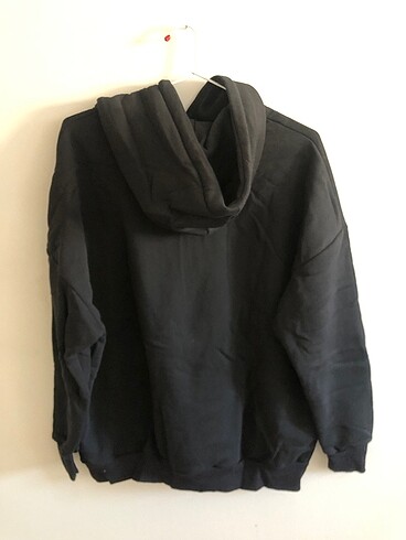 Zara Sweatshirt