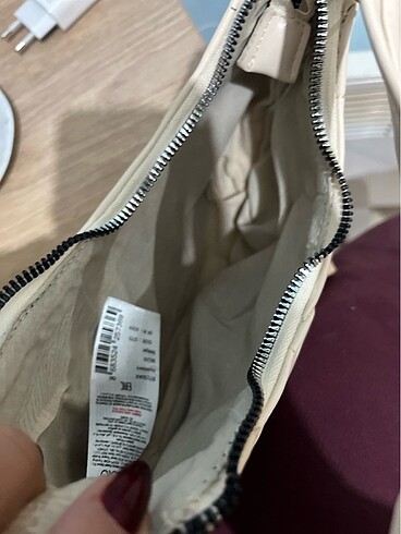 Beden ten rengi Renk Kalpli baget çanta