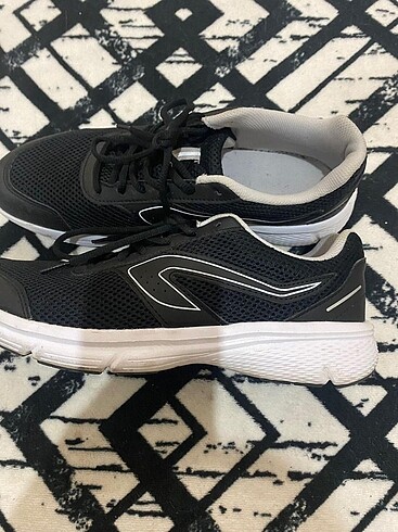 Decathlon kaleji 43 numara ayakkabı