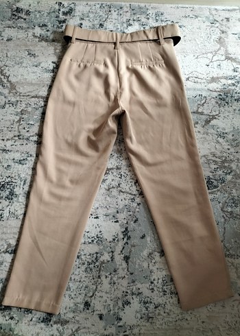 Kemer Detaylı Bej Kadın Kumaş Pantolon - Görsel 5