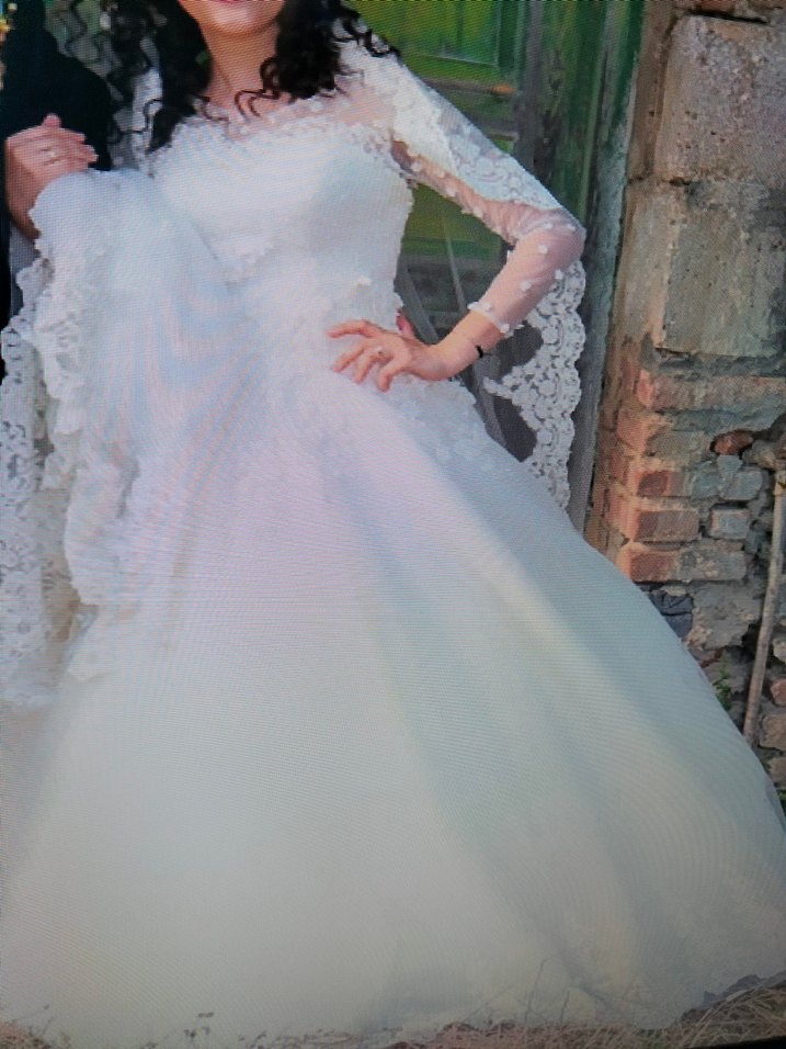 Uzun Kollu Beyaz A-Line Gelinlik - Görsel 5