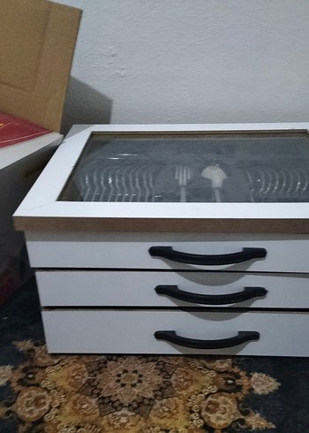 Beyaz Kutulu Çatal Kaşık Takımı - Görsel 15