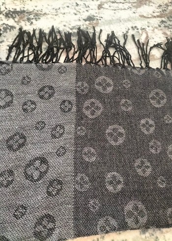 Hazır Şal Bordo Çiçek Desenli İpek Görünümlü Fular - Görsel 18