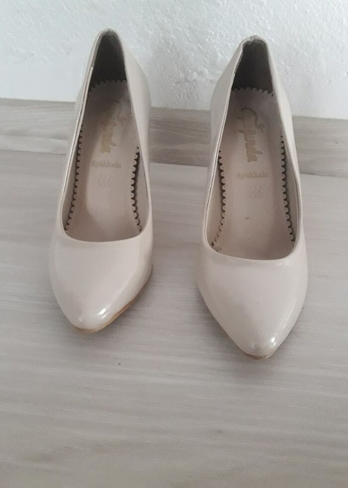 Stiletto topuklu ayakkabı - Görsel 2