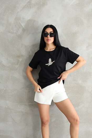Beymen model taşlı tişört