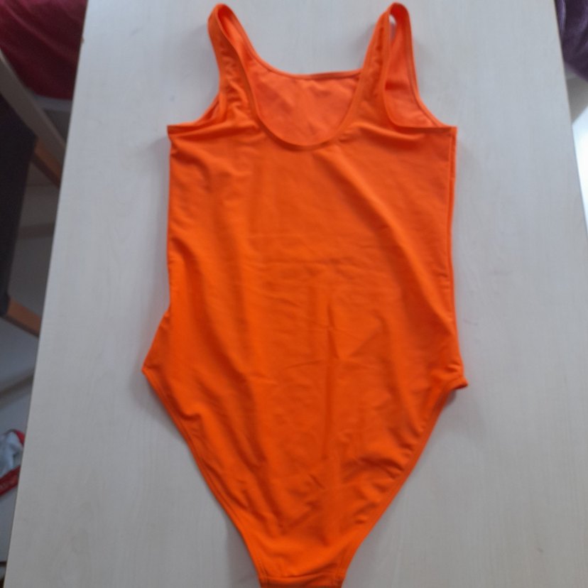 Turuncu Baskılı Kız Mayo Hawaii Desenli - Görsel 3