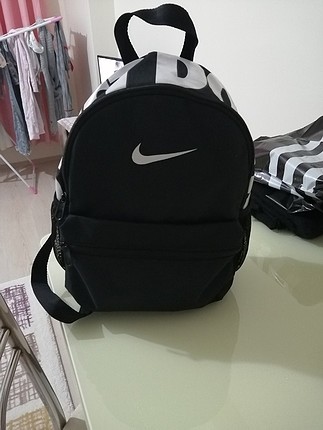Orijinal Nike küçük sırt çantası 