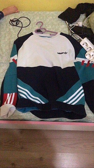 adidas sweatshirt