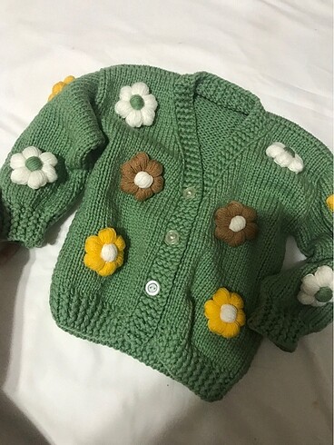 Zara PAPATYALI HIRKA