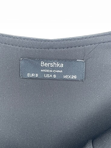 s Beden siyah Renk Bershka Uzun Tulum %70 İndirimli.