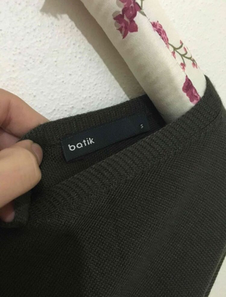 Sırt detaylı bluz