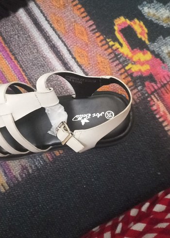 Beyaz Kadın Dolgu Topuklu Sandalet - Görsel 3