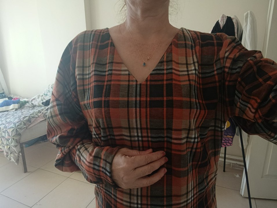 şişme kol modelli  ve yaka tunik üst - Görsel 2