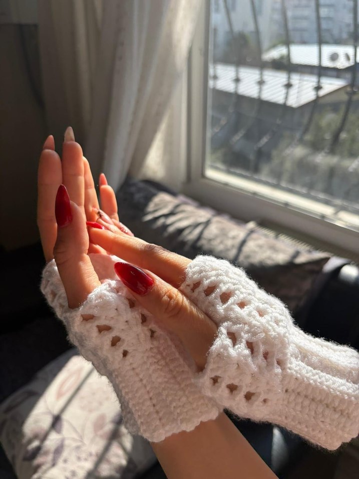 Dantel Detaylı Örgü Beyaz Eldiven - Görsel 2