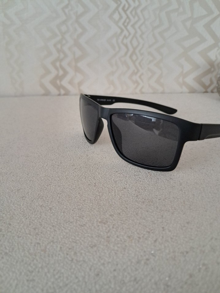 Erkek Güneş Gözlüğü - Görsel 3