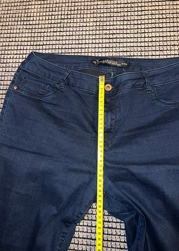 Düğmeli Lacivert Kadın Jean - Görsel 5