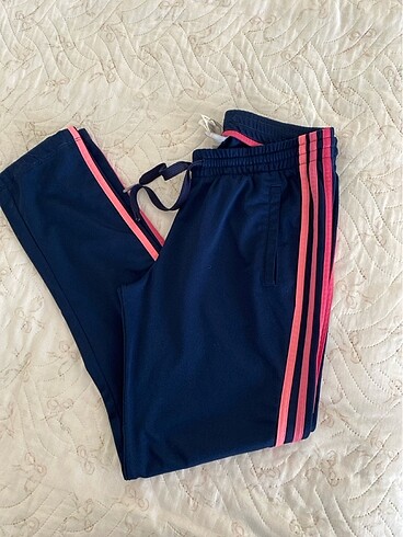 kadın adidas lacivert pembe eşofman altı