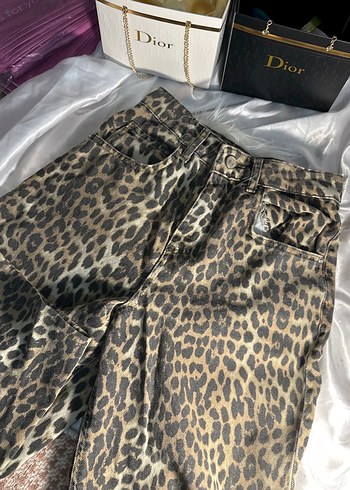Kahverengi Leopar Desenli Midi Kadın Kumaş Pantolon
