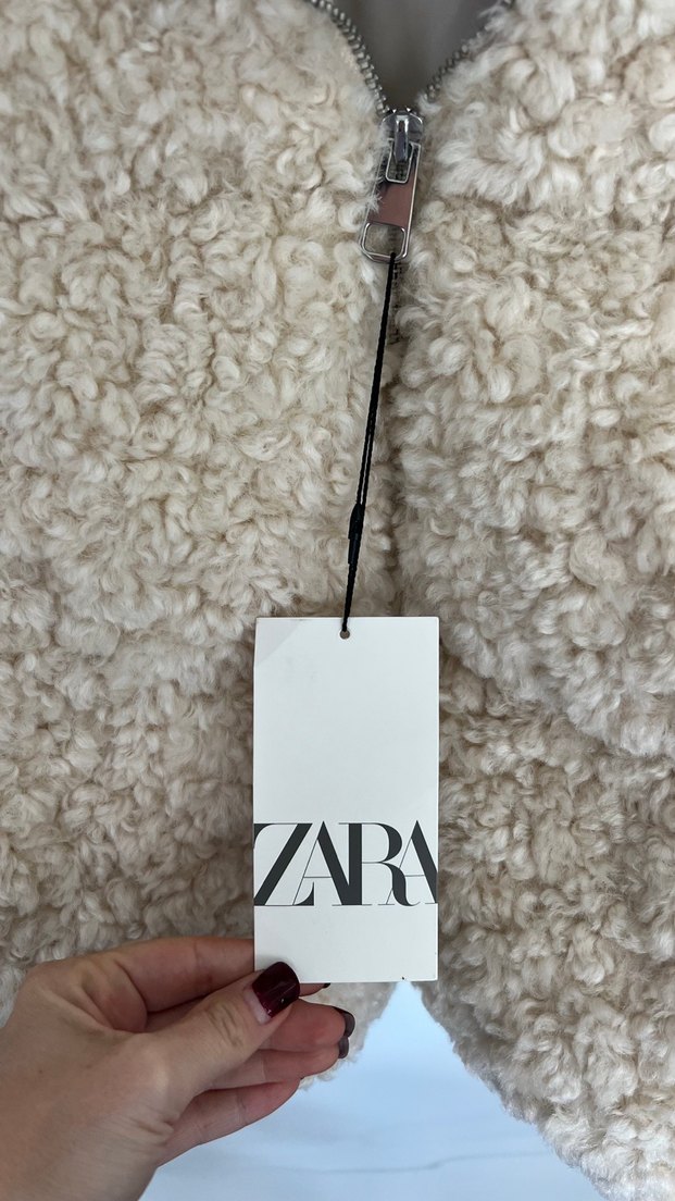 Zara Ekru Krem Etiketli Kürk Mont — görsel 6/8