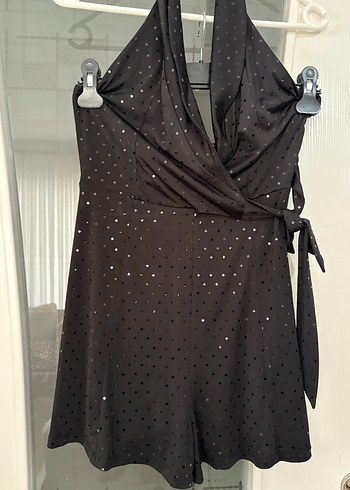 Bershka Pullu Sırt Dekolteli Mini Tulum - Görsel 4