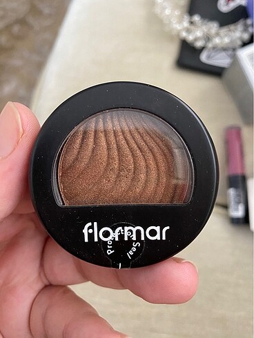 Flormar 033 stardust brown far