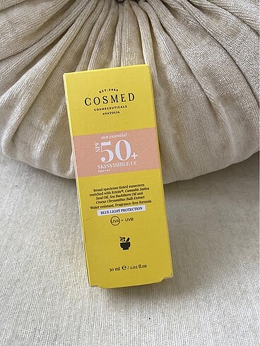 Cosmed Cosmed renkli güneş kremi 50 faktör 30 ml