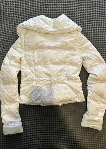 Fitted Kesim Beyaz Kışlık Kadın Mont - Görsel 3