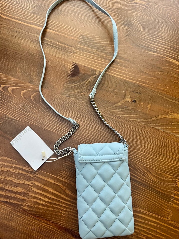 Bershka kol çantası - Görsel 3