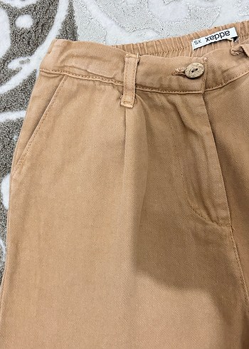 Bej Düğmeli Bol Kesim PamukluKadın Pantolon - Görsel 5