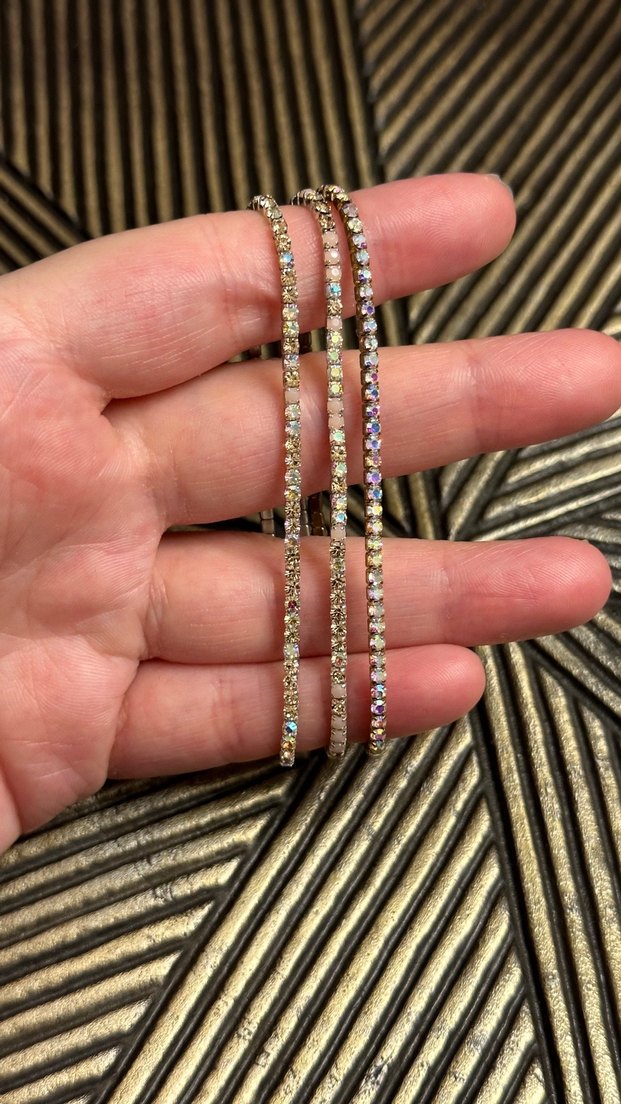 Parlak Minimalist Kadın Bileklikler - Görsel 3