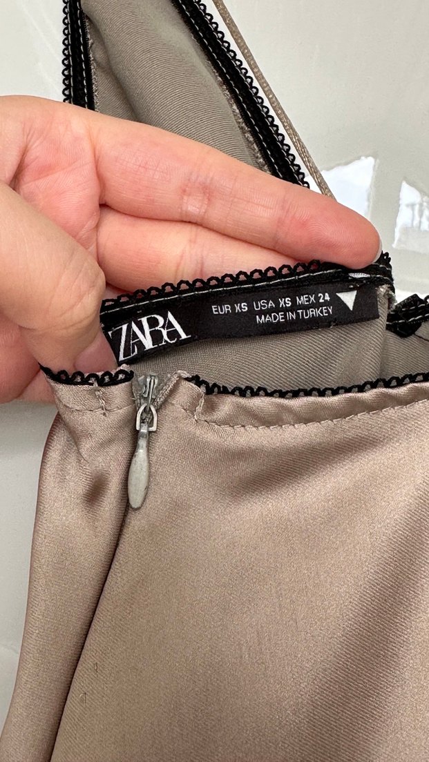 Kısa Saten Kadın Elbise - Görsel 4