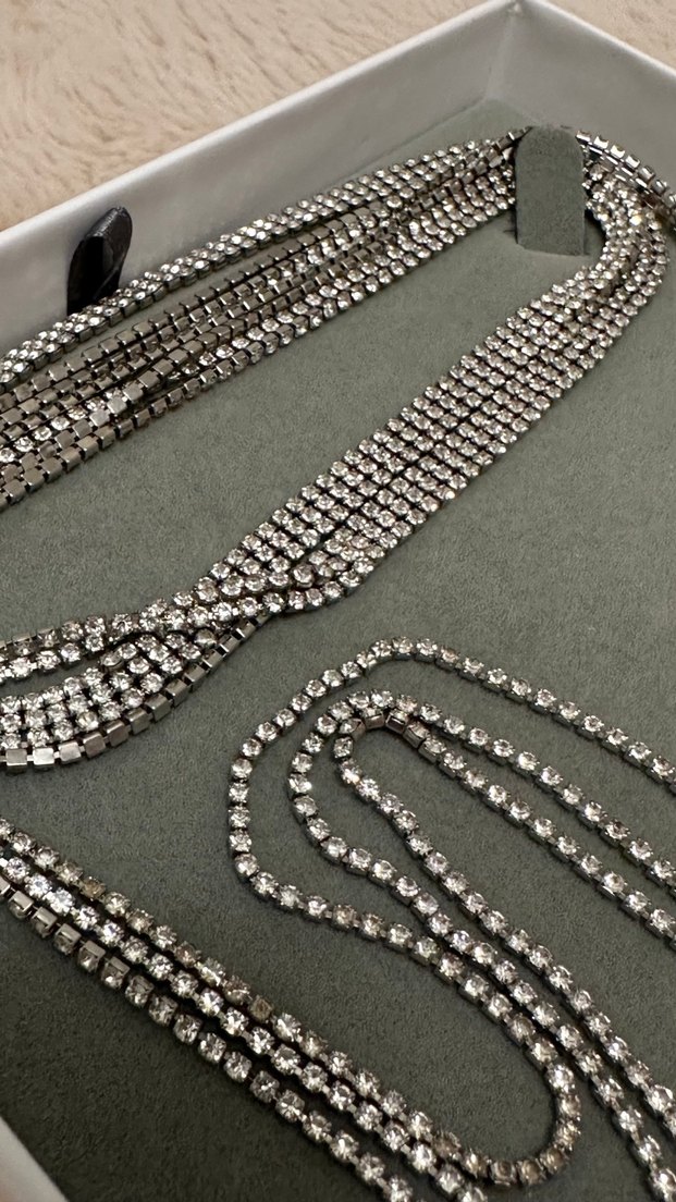 Gri Uzun Zincirli Kadın Kolye - Görsel 2