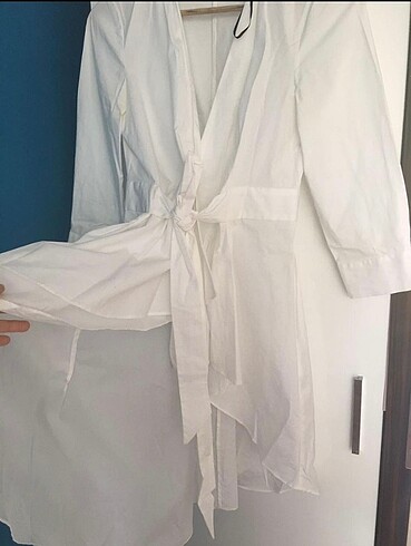 36 Beden beyaz Renk ZARA asimetrik gömlek elbise