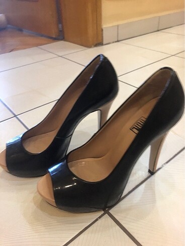 39 Beden Stiletto
