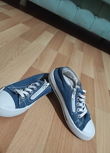 28 Beden mavi Renk Çocuk Conwerse