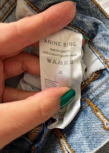 Anine Bing kot