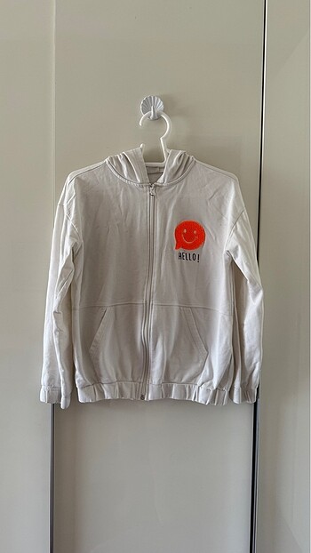 LCW sweatshirt