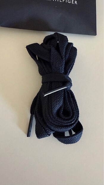 Tommy Hilfiger bagciklar - Görsel 2