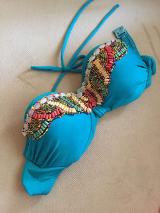 Tasarımcı Taşlı bikini üst