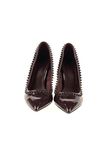 40 Beden H&M Stiletto %70 İndirimli.