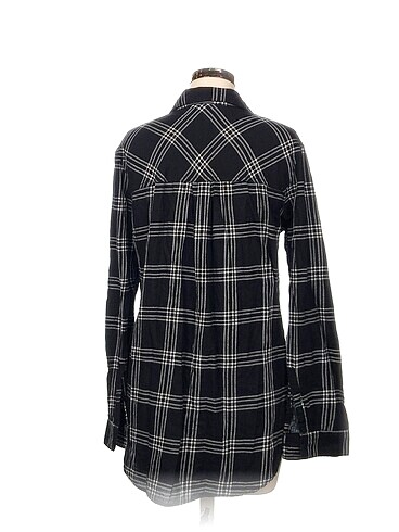 36 Beden H&M Gömlek %70 İndirimli.