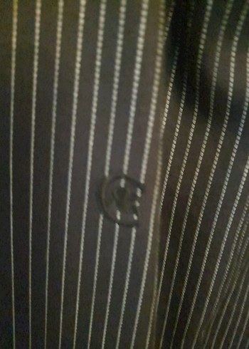 Erkek Siyah Düğmeli cerrutti orjinal - Görsel 3